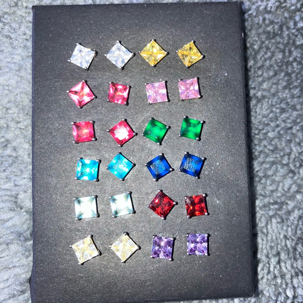 Earrings JTV 12 pair